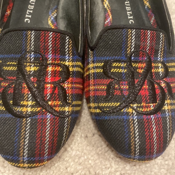 Rock Republic tartan plaid monogram slip on flats - Picture 2 of 5